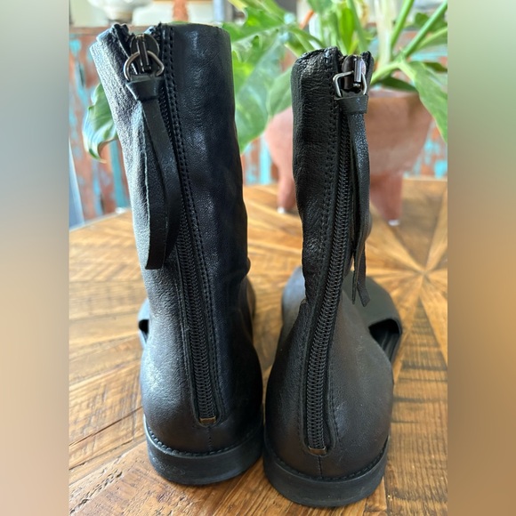 Free People Ridge Runner Black Leather Ankle sandal Boots 39 - Picture 3 of 5